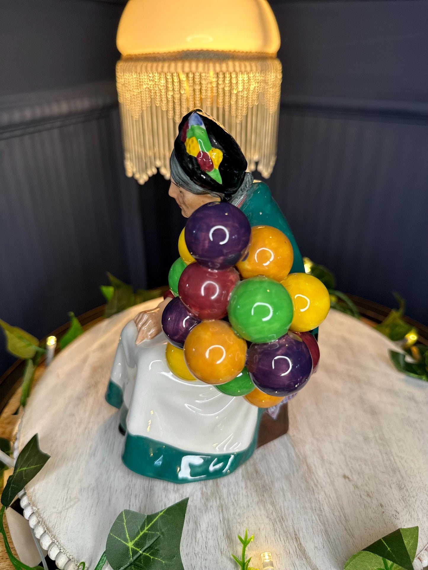 Vintage Royal Doulton Figurine: The Old Balloon Seller HN1315, Hand-Painted Bone China
