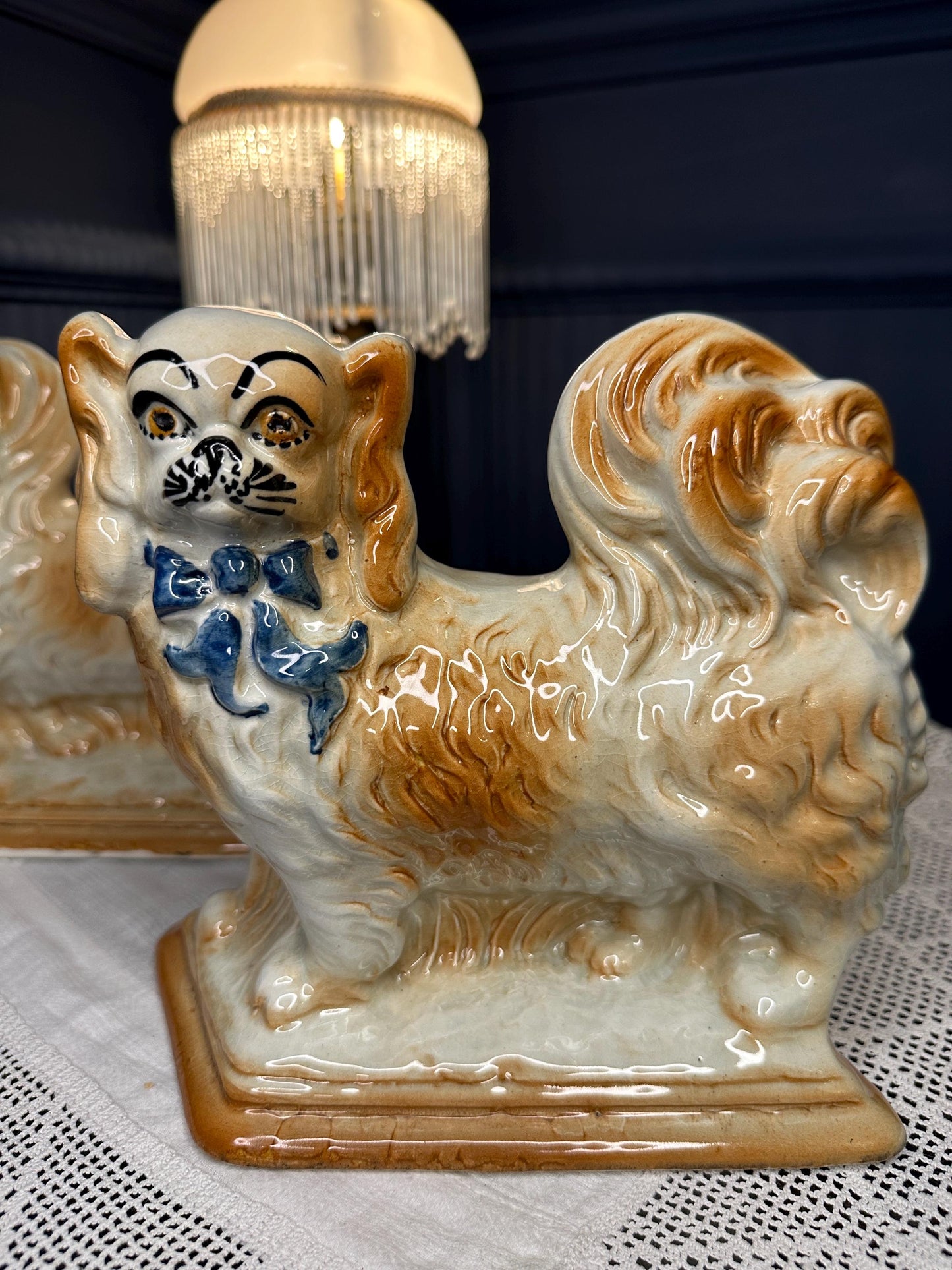 Antique Staffordshire Pekingese Dog Figurines Pair – RD 542671 Bo’ness Pottery Mantle Dogs – Vintage Ceramic Spaniels with Blue Bows
