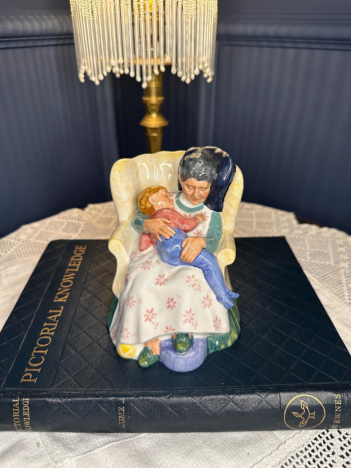 Royal Doulton Sweet Dreams Figurine HN2380 - Vintage 1970 English Bone China